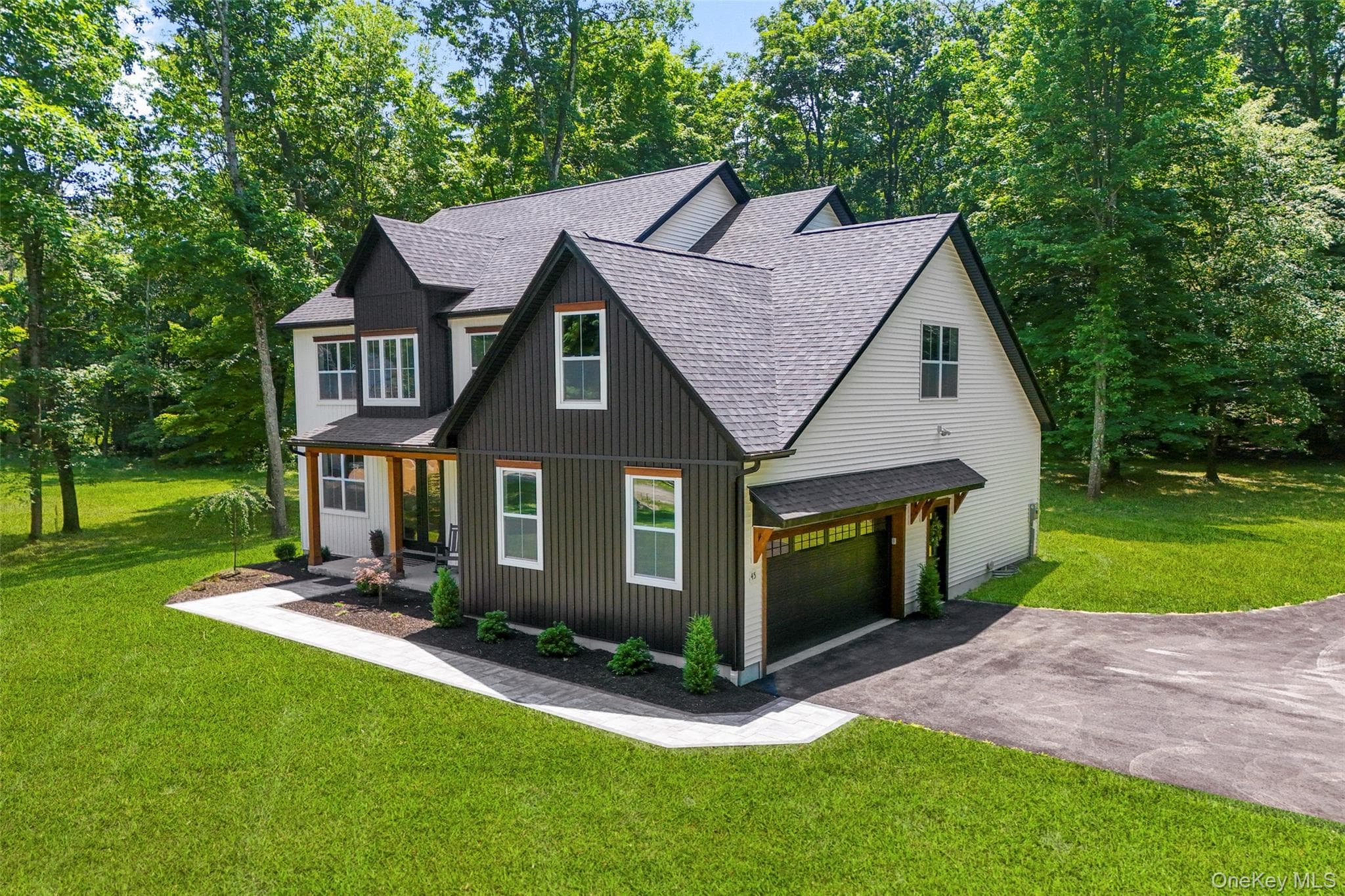 45 Maple Hill Drive thumbnail 4