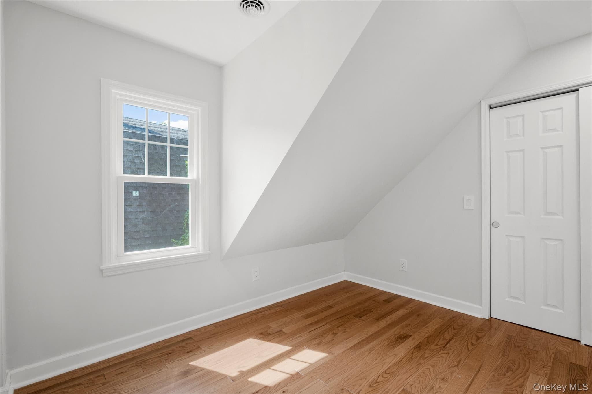 823 Lester Avenue thumbnail 21