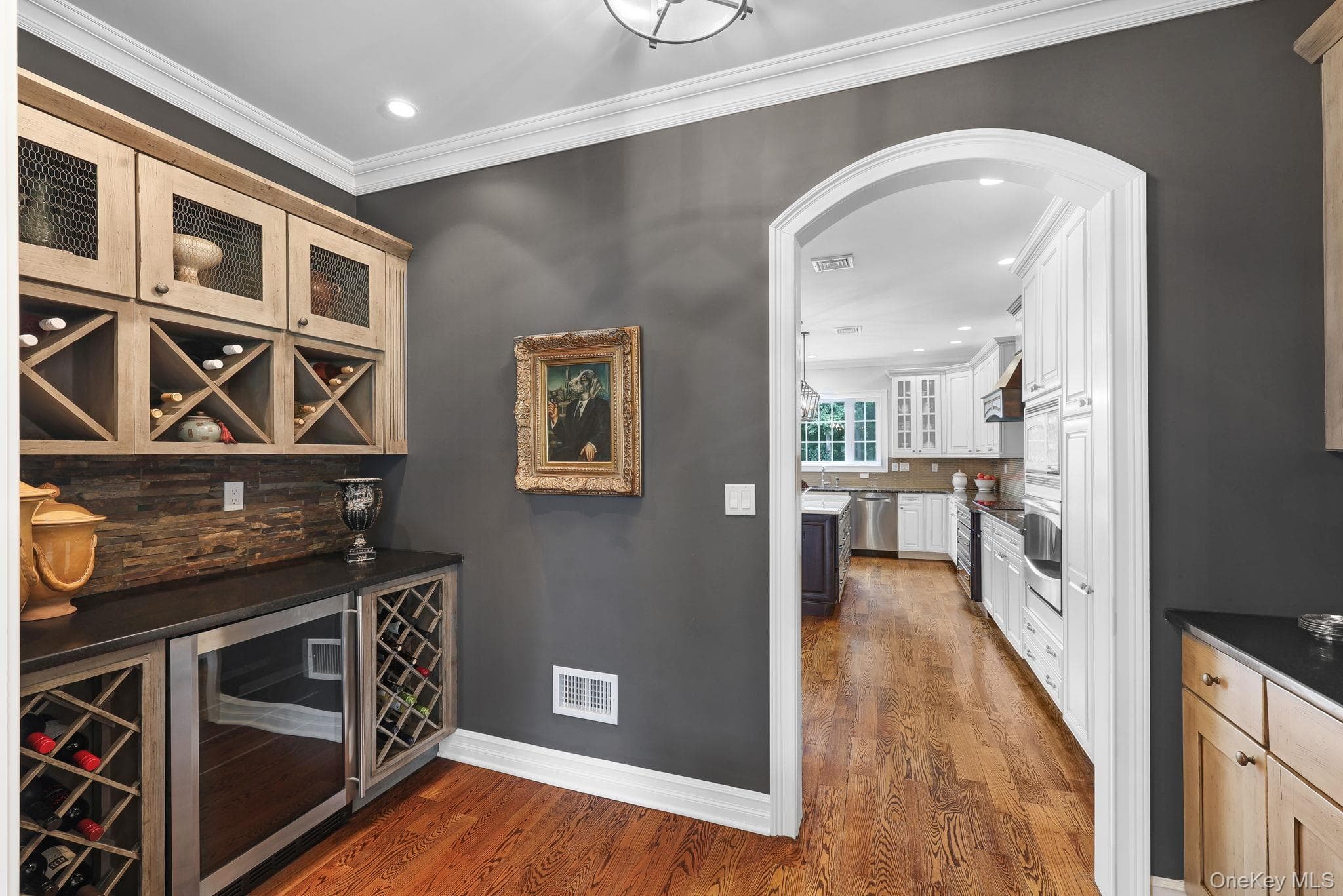 31 Greenwich Avenue thumbnail 13