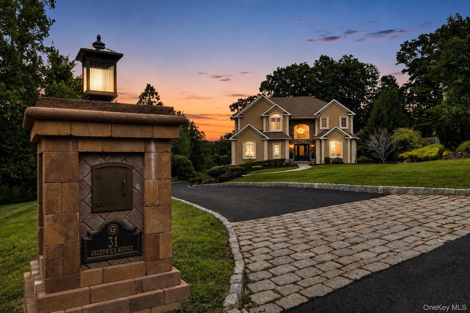 31 Greenwich Avenue thumbnail 45