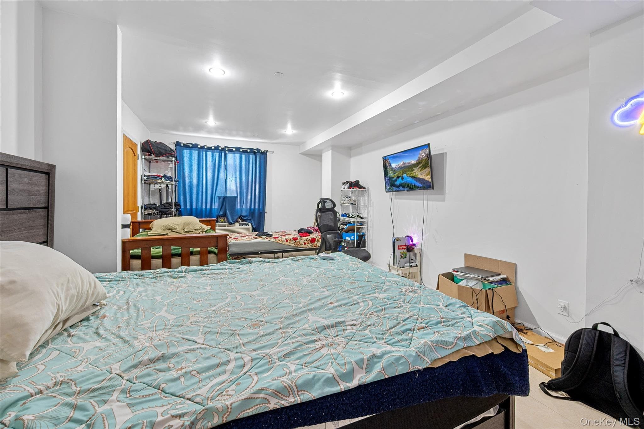 10607 Northern Boulevard Unit: 2B thumbnail 9