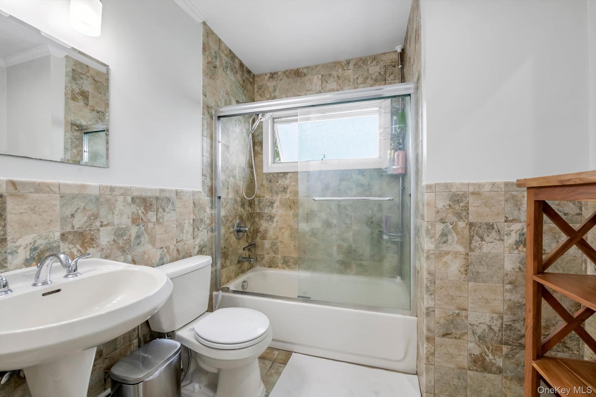 1055 Jefferson Street thumbnail 11
