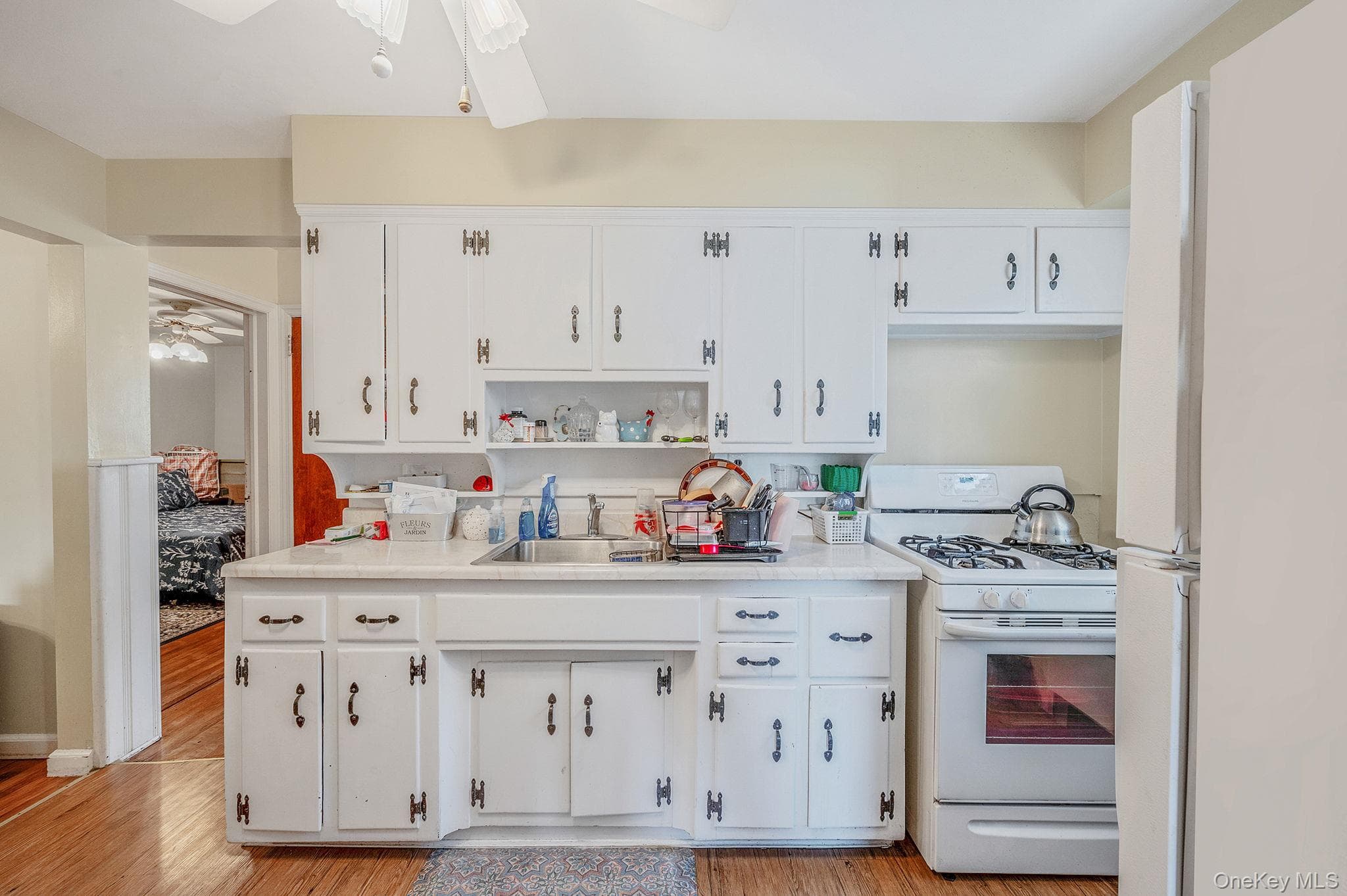 34 Meyer Avenue thumbnail 10