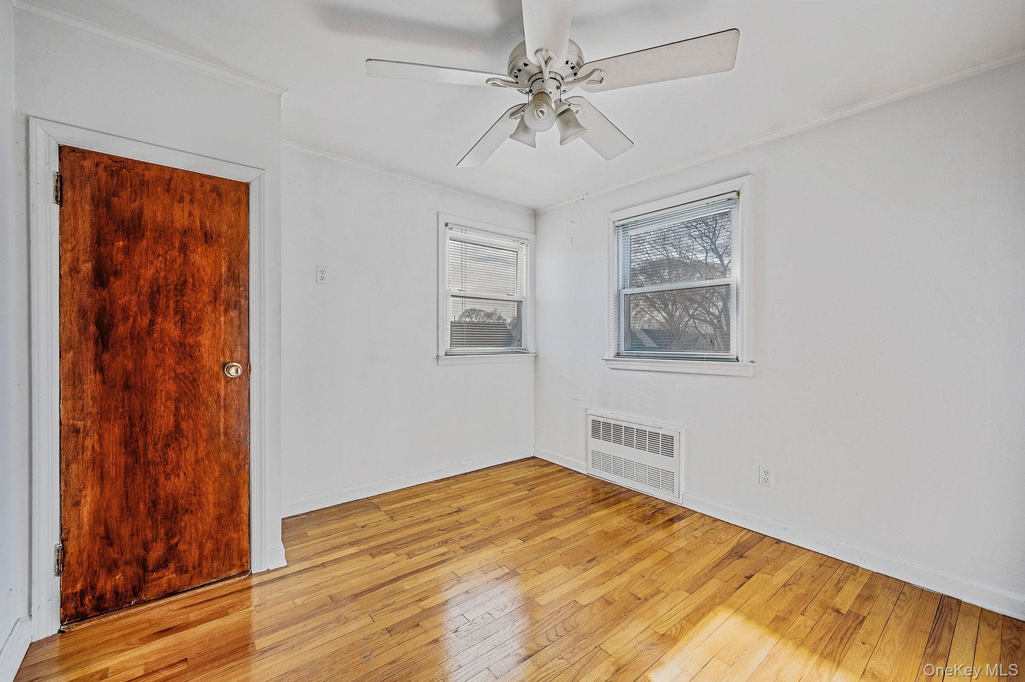 34 Meyer Avenue thumbnail 38