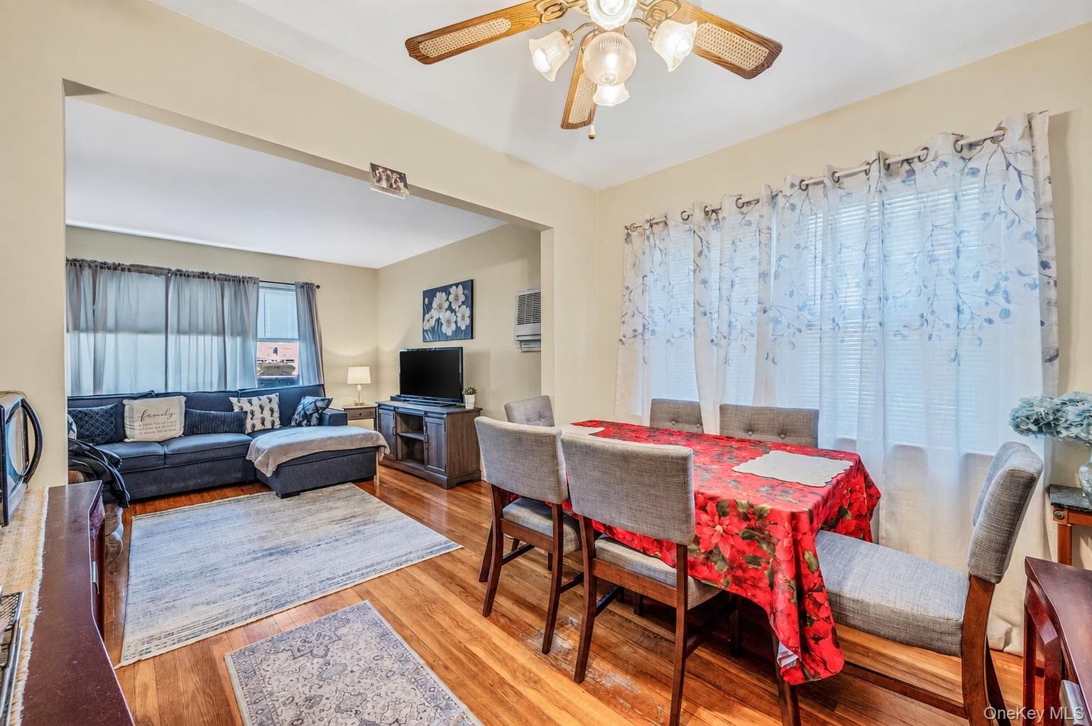 34 Meyer Avenue thumbnail 15