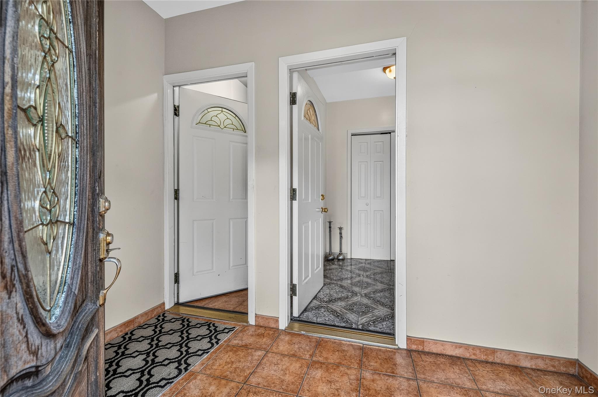 214 Avery Place thumbnail 2