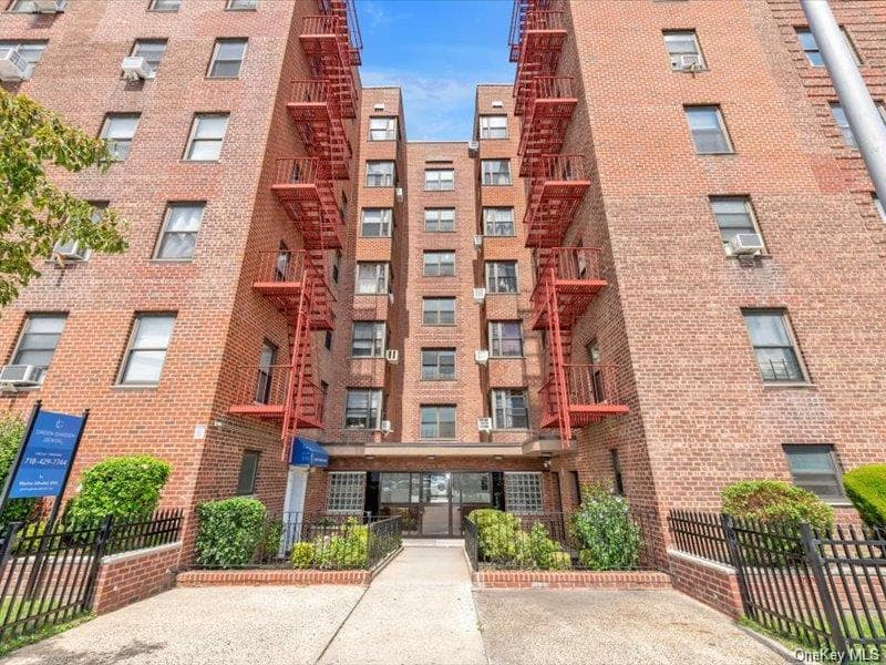 88-09 Northern Blvd Unit: A104, Jackson Heights