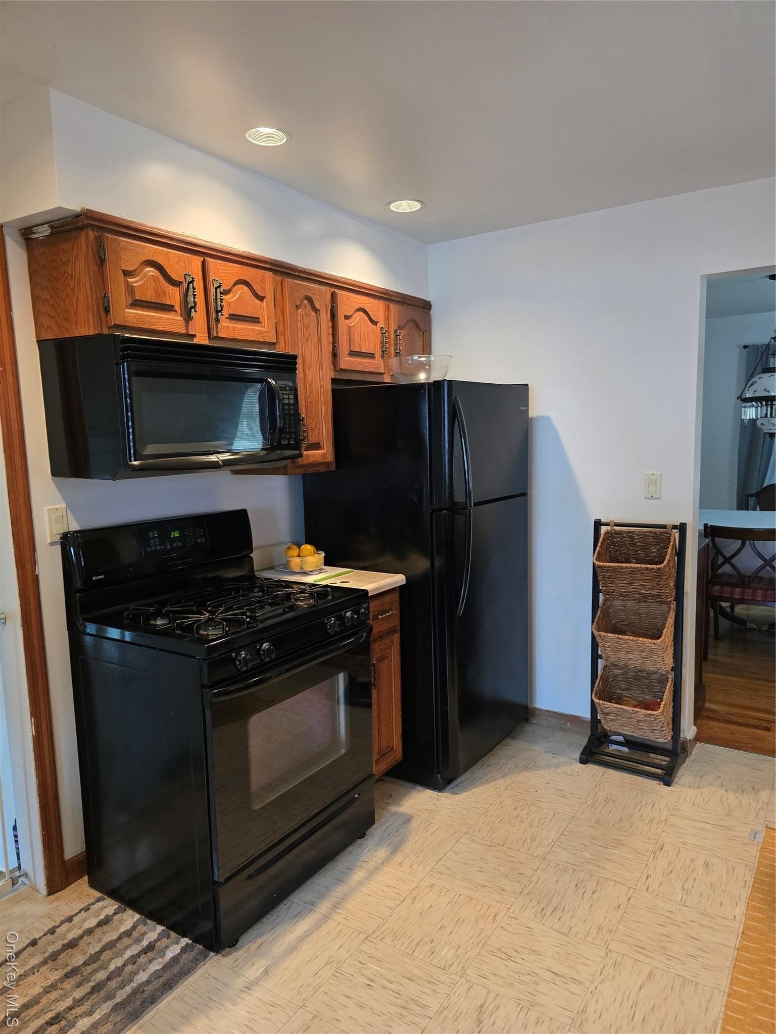 1501 Kenneth Avenue thumbnail 21