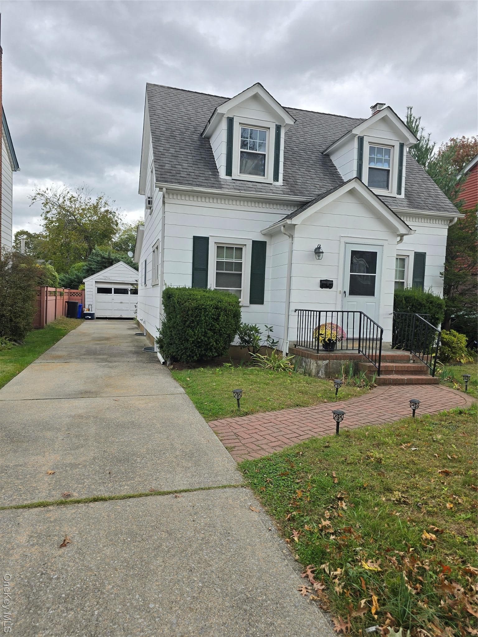 1501 Kenneth Avenue thumbnail 2