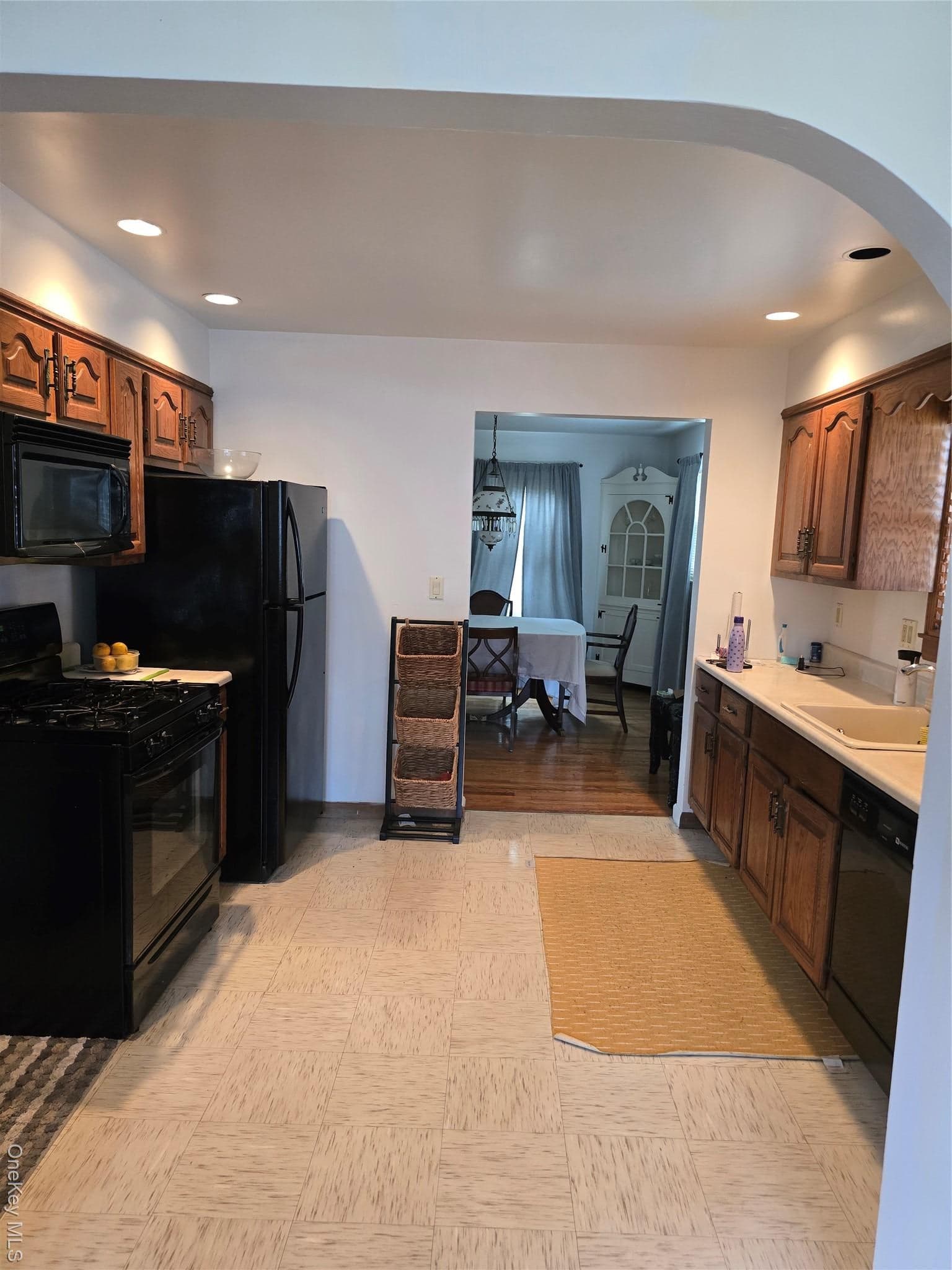 1501 Kenneth Avenue thumbnail 20