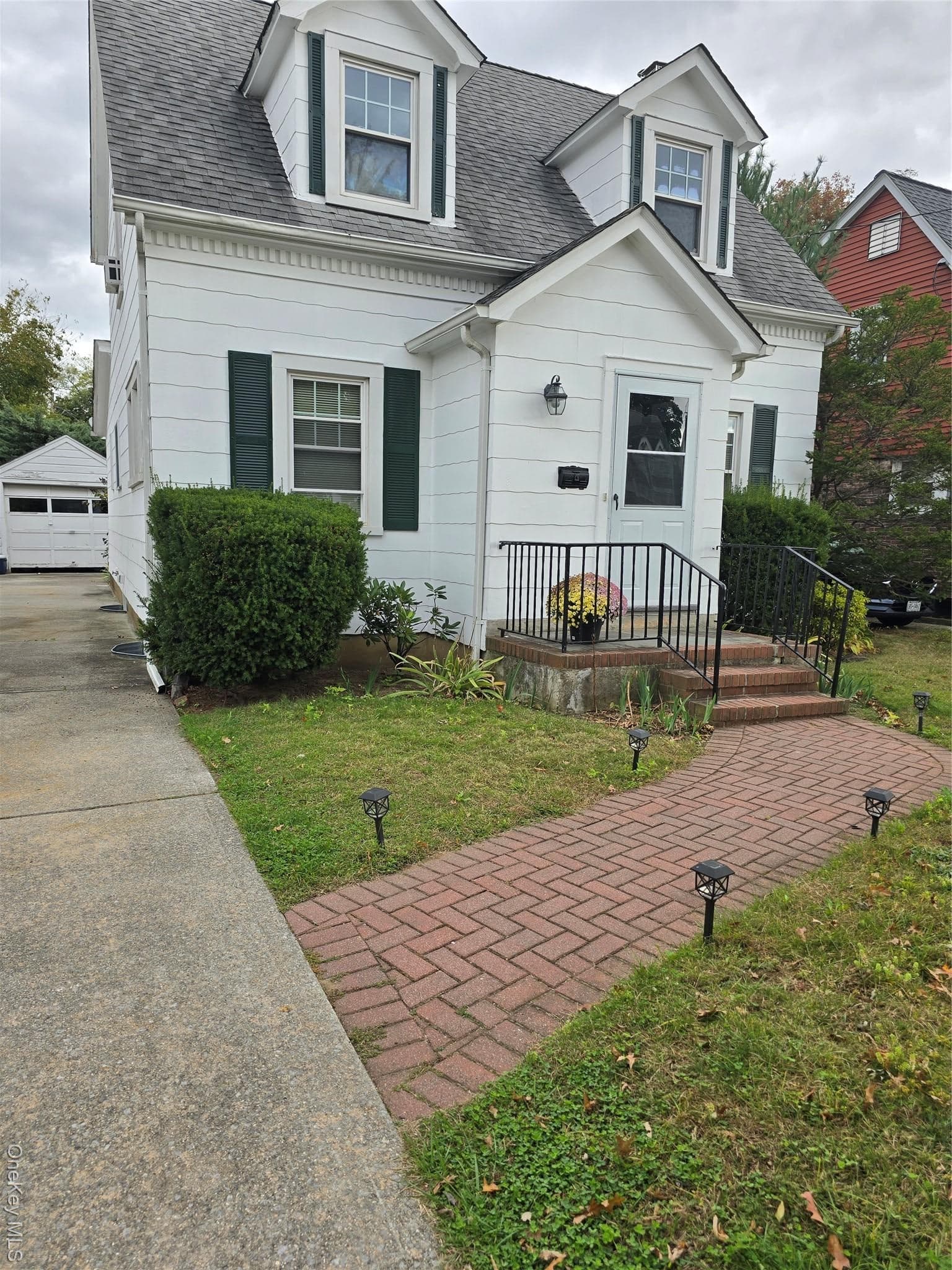 1501 Kenneth Avenue thumbnail 3