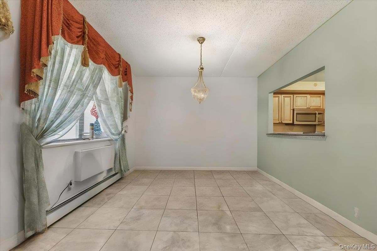 1475 Crotona Place thumbnail 13