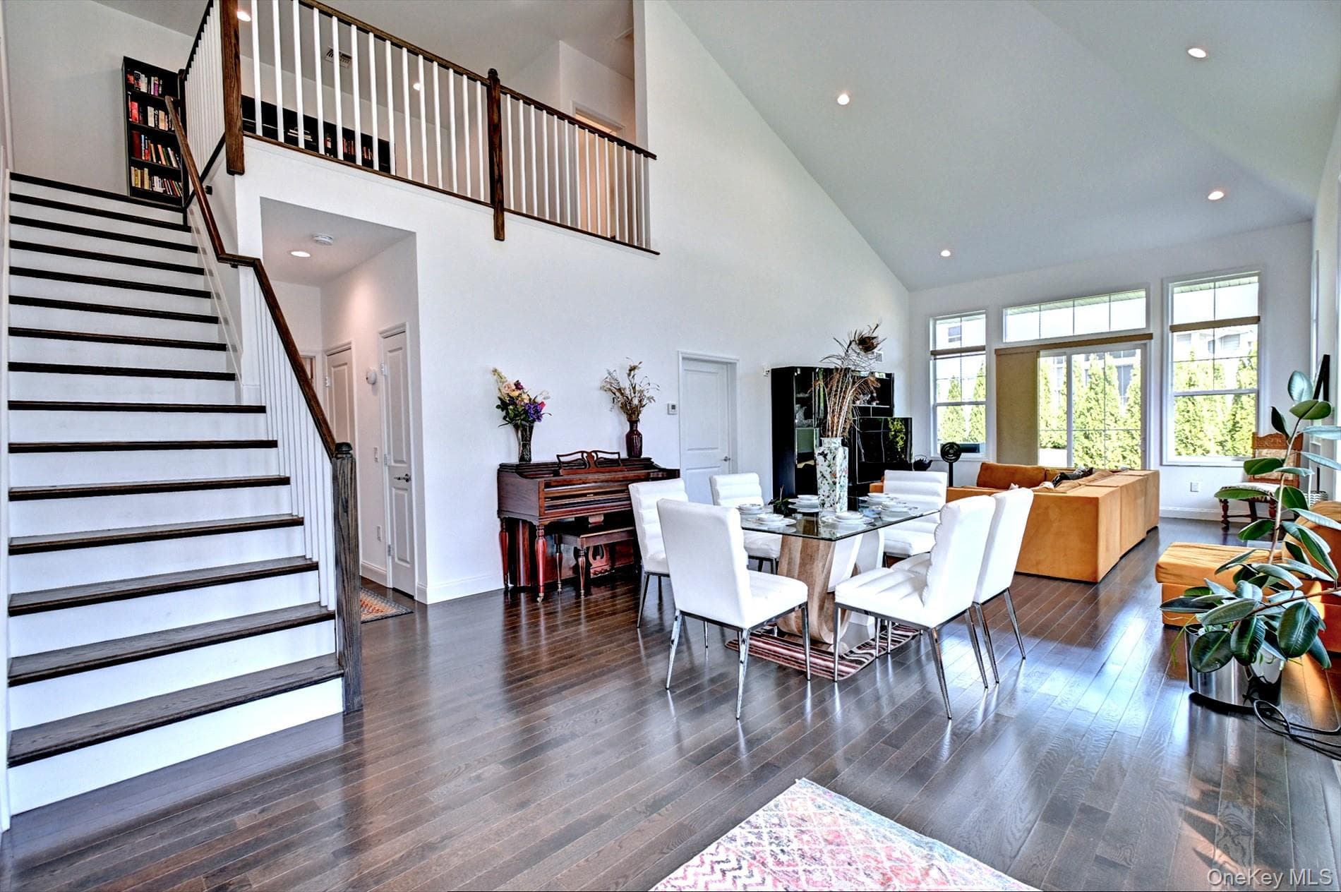 182 Belmont Circle thumbnail 5