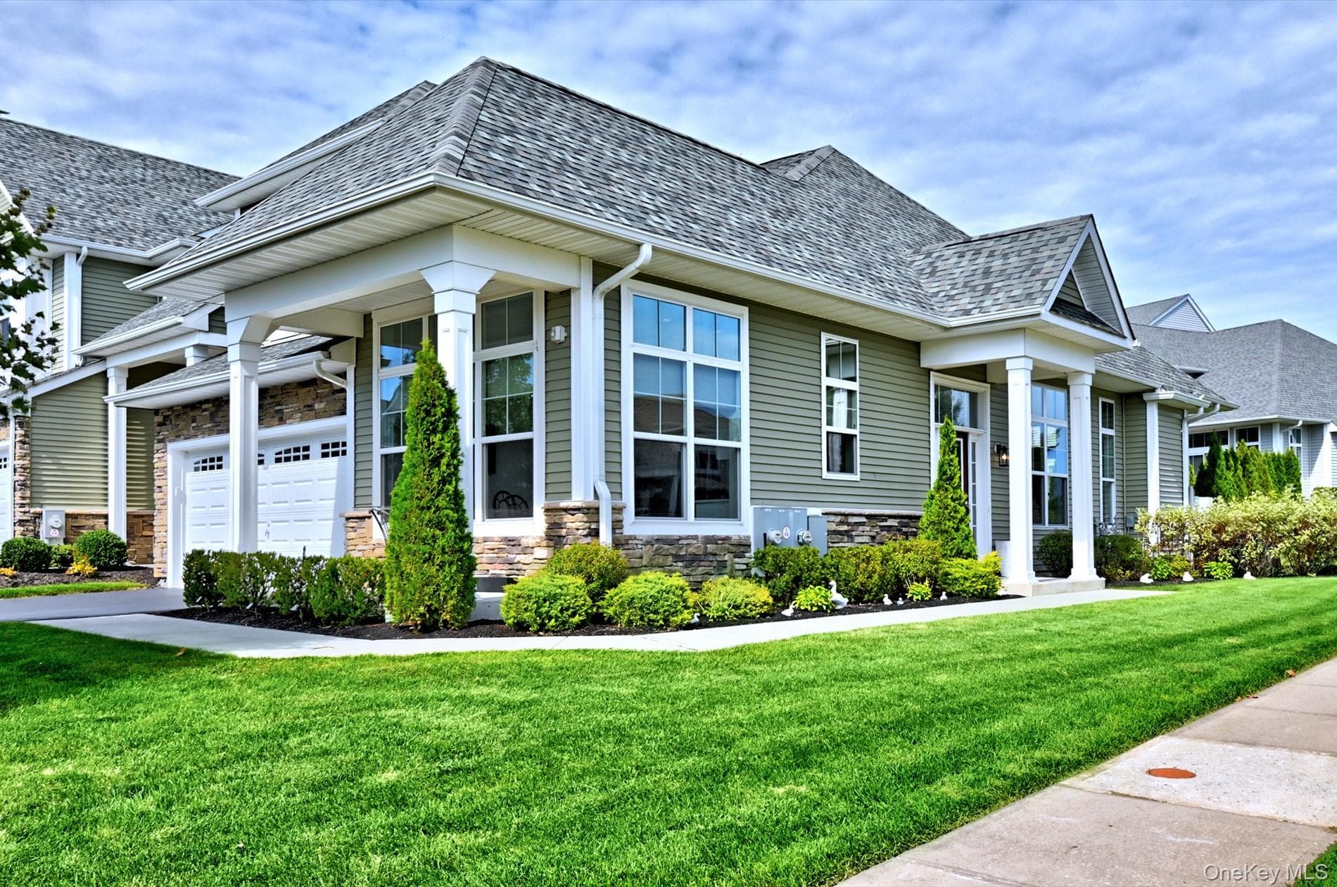 182 Belmont Circle thumbnail 3