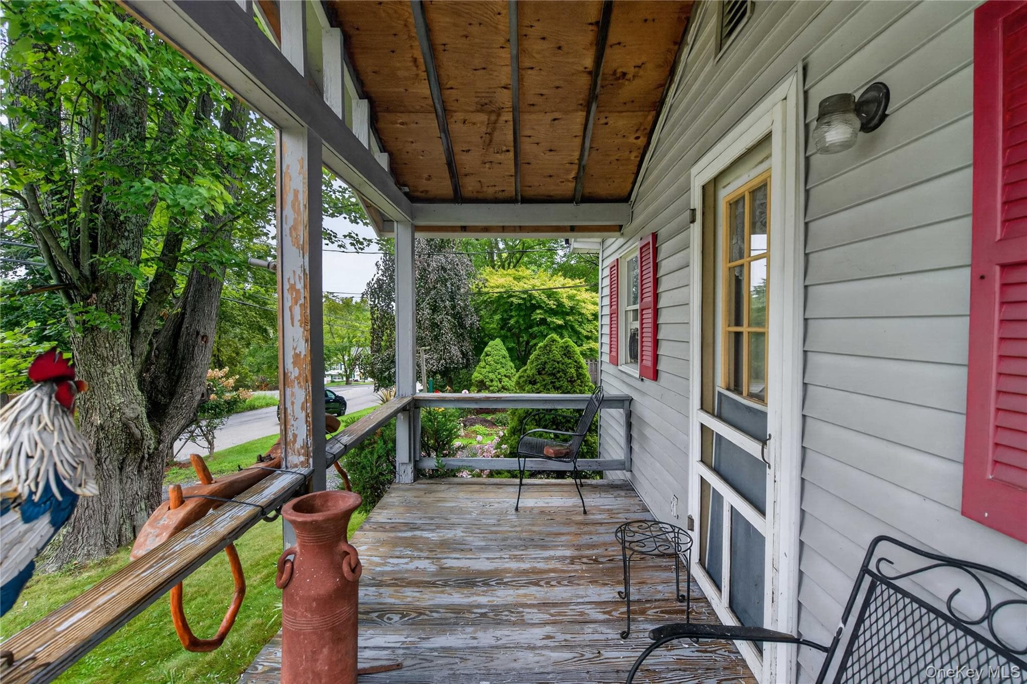 33 E Crossman Avenue thumbnail 4