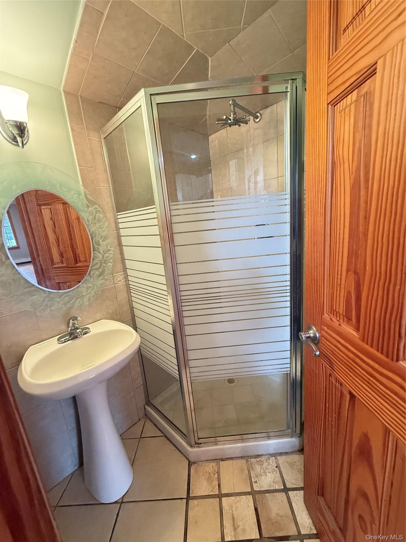 1720 Montague Avenue thumbnail 9