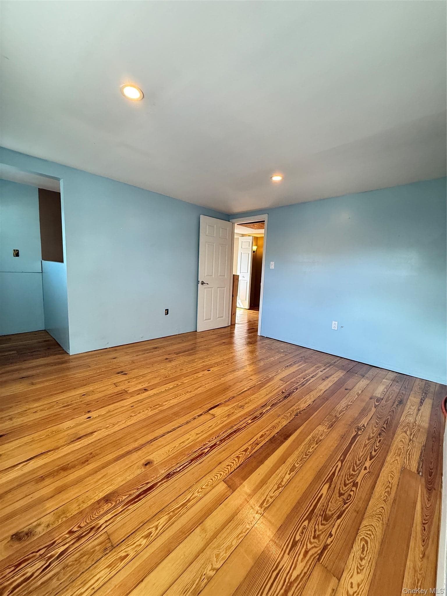 1720 Montague Avenue thumbnail 15
