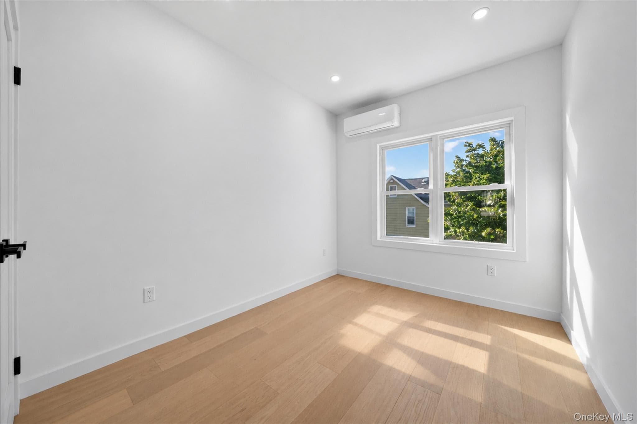 93-07 69th Avenue thumbnail 8