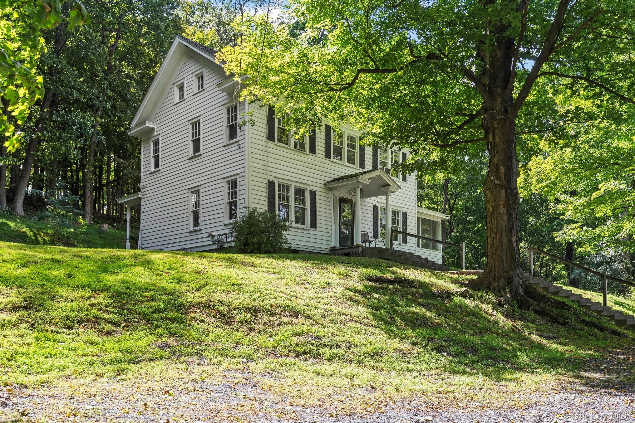 90 Prospect Avenue thumbnail 2