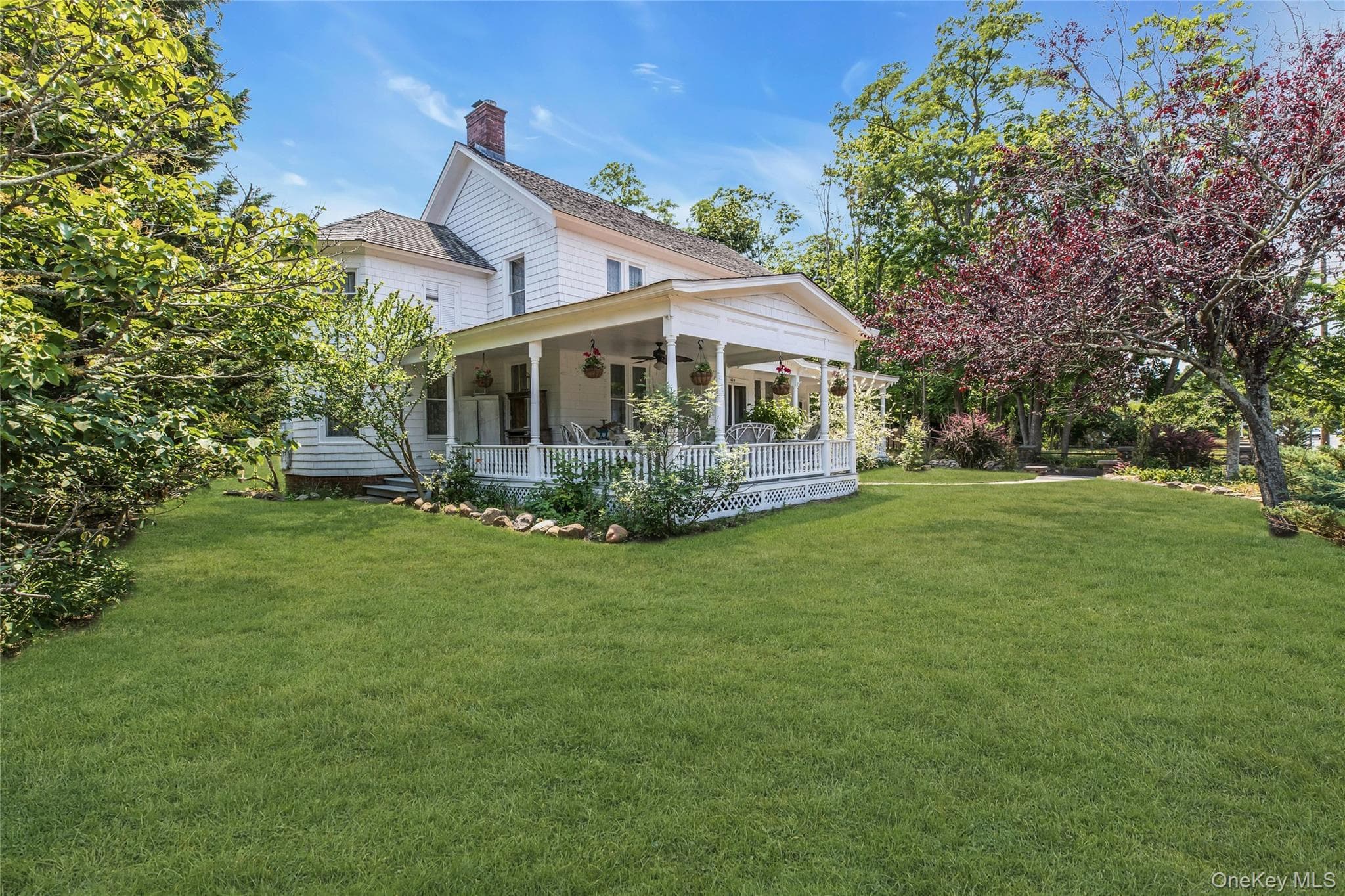 430 Montauk Highway, East Moriches