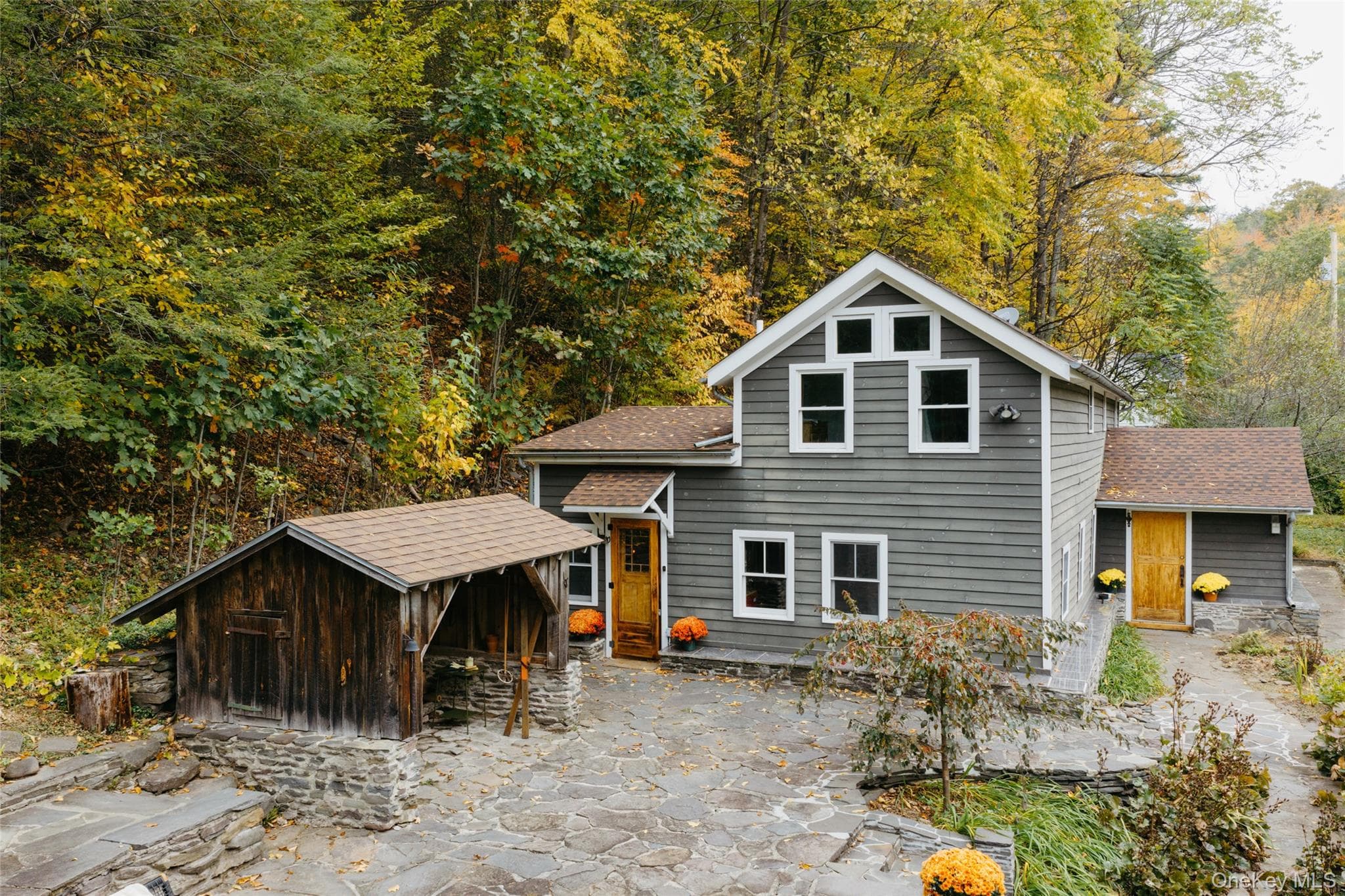 51 Hutchin Hill Road, Bearsville