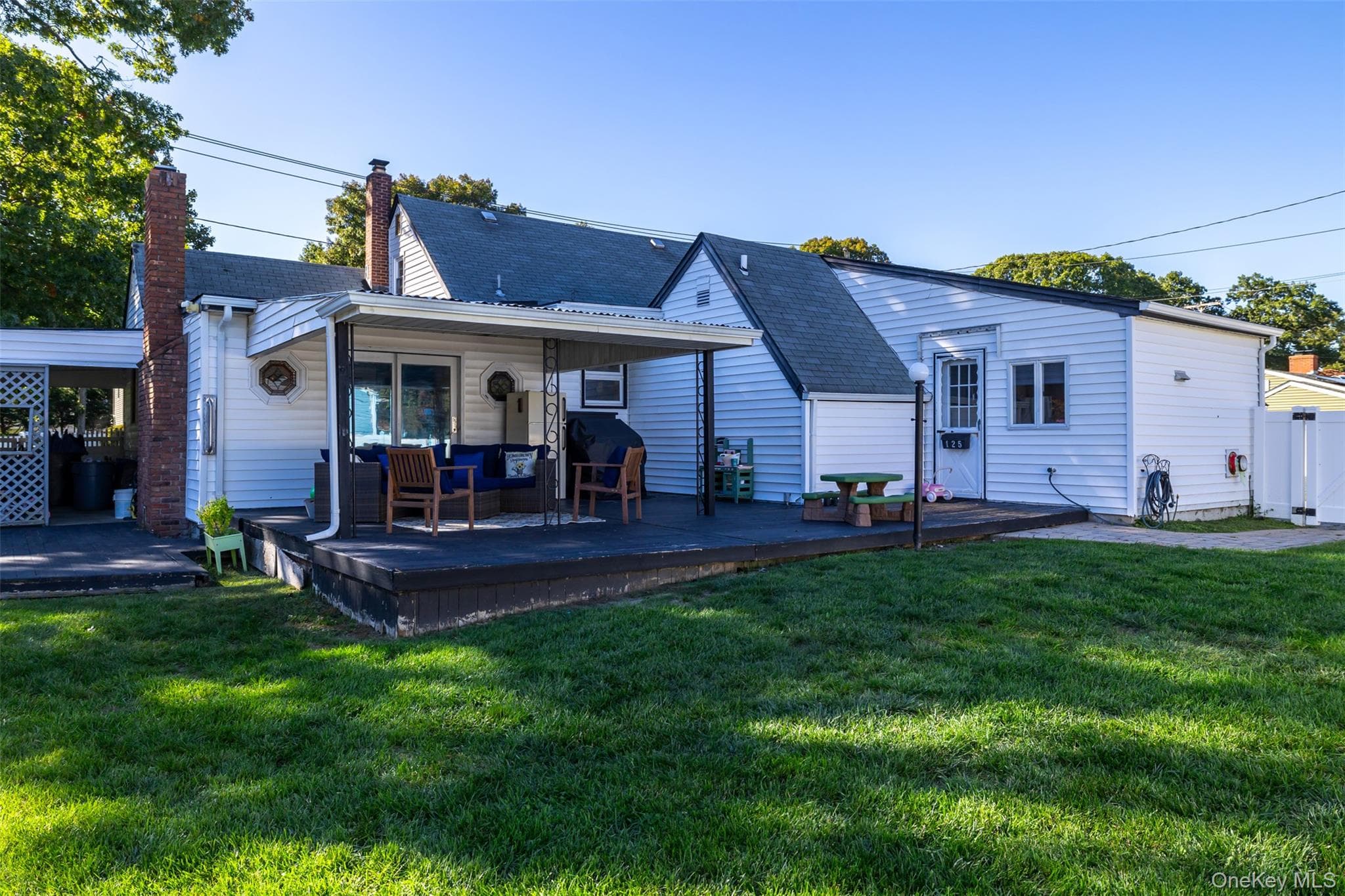 125 Carroll Avenue thumbnail 27