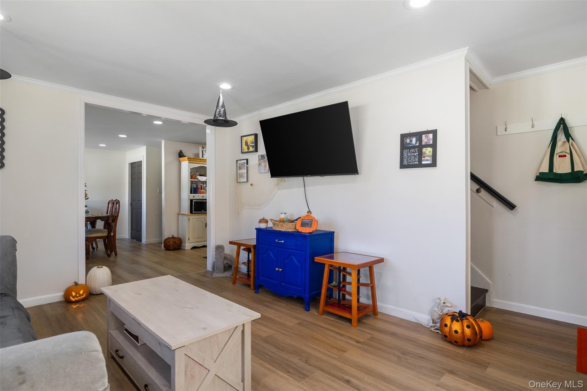 125 Carroll Avenue thumbnail 5