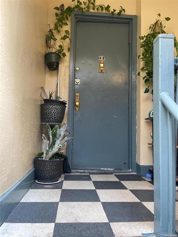 567 Saint Johns Place Unit: 8 thumbnail 4