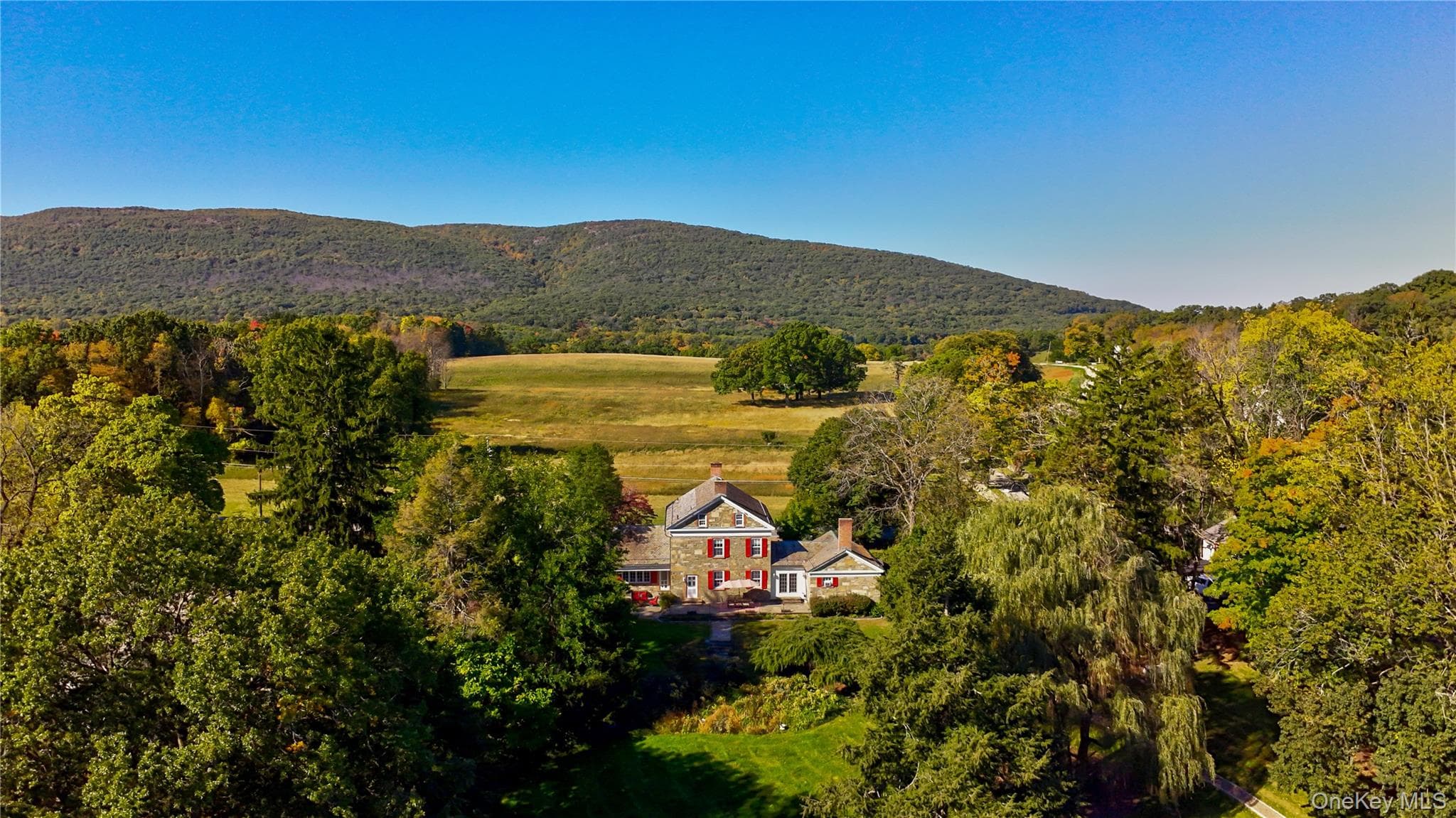 102 Pleasant Hill Road thumbnail 2