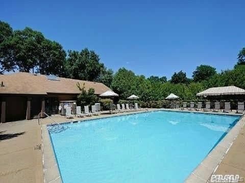 53 Villas Circle thumbnail 24