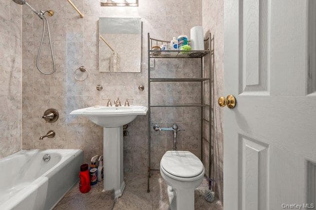 142-05 Roosevelt Avenue Unit: #539 thumbnail 12
