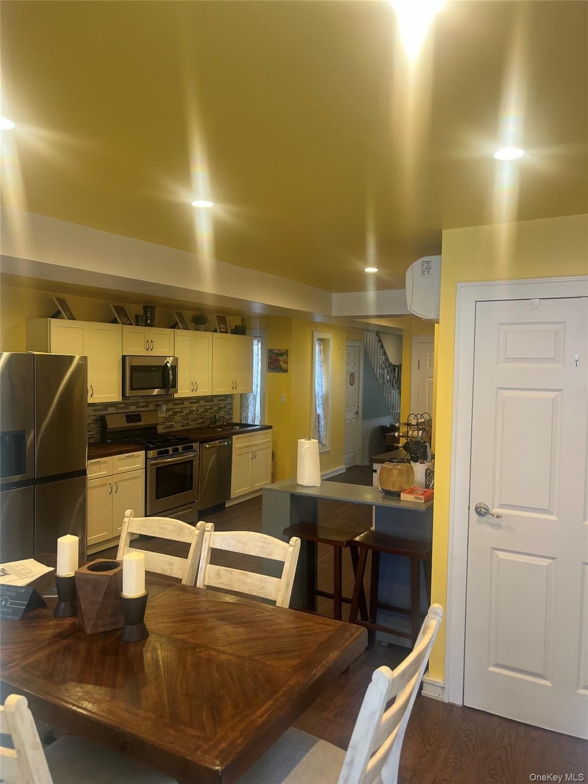 269 Swinton Avenue thumbnail 11