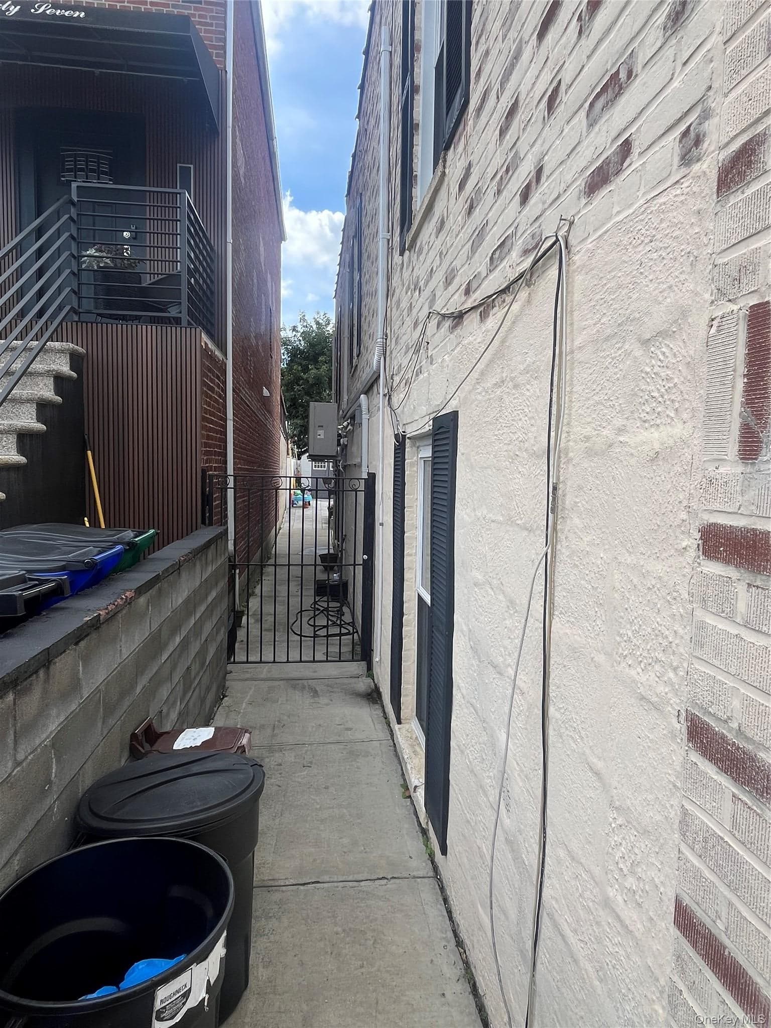 269 Swinton Avenue thumbnail 34