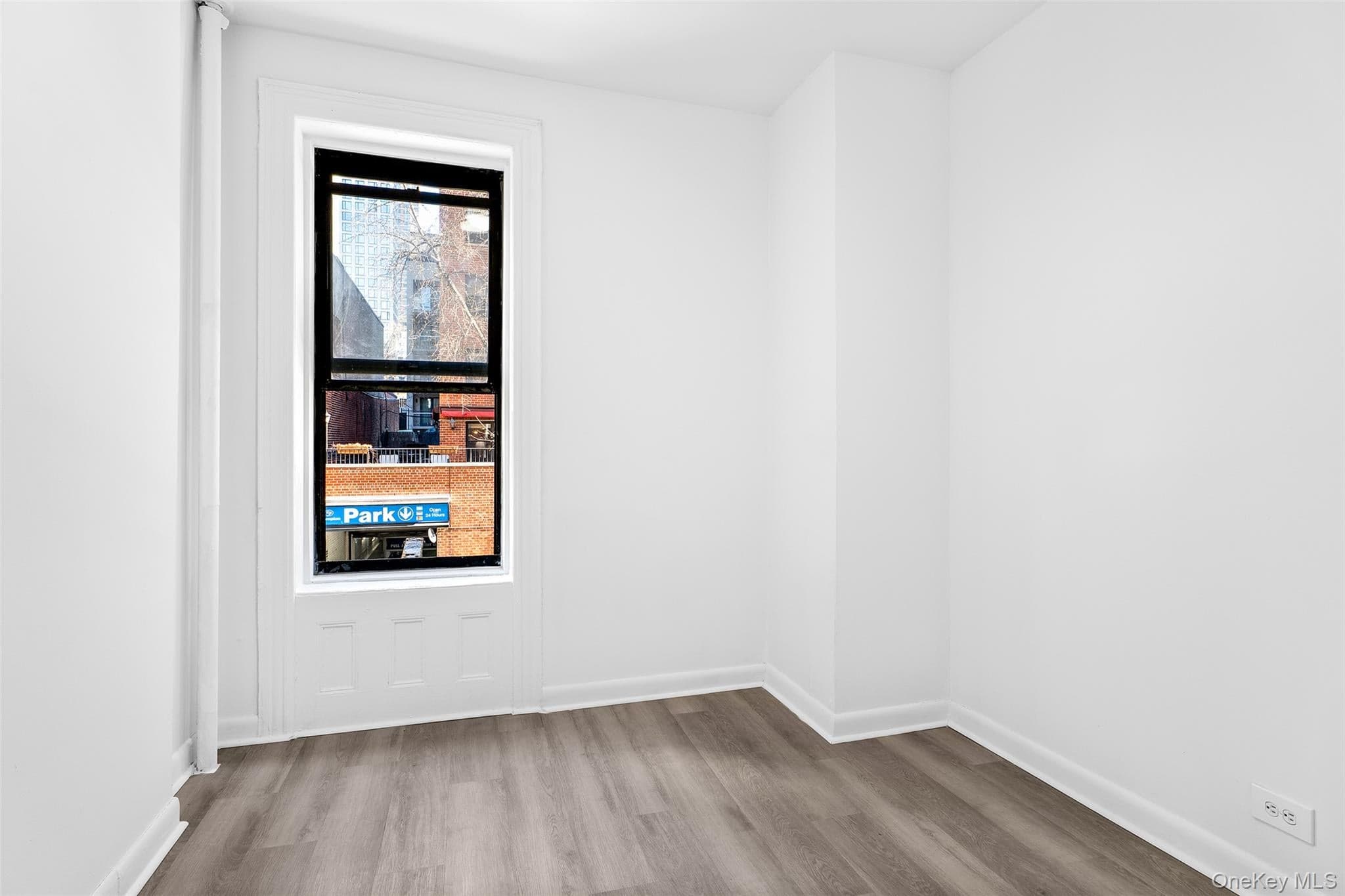 246 E 51st Street Unit: 8 thumbnail 6