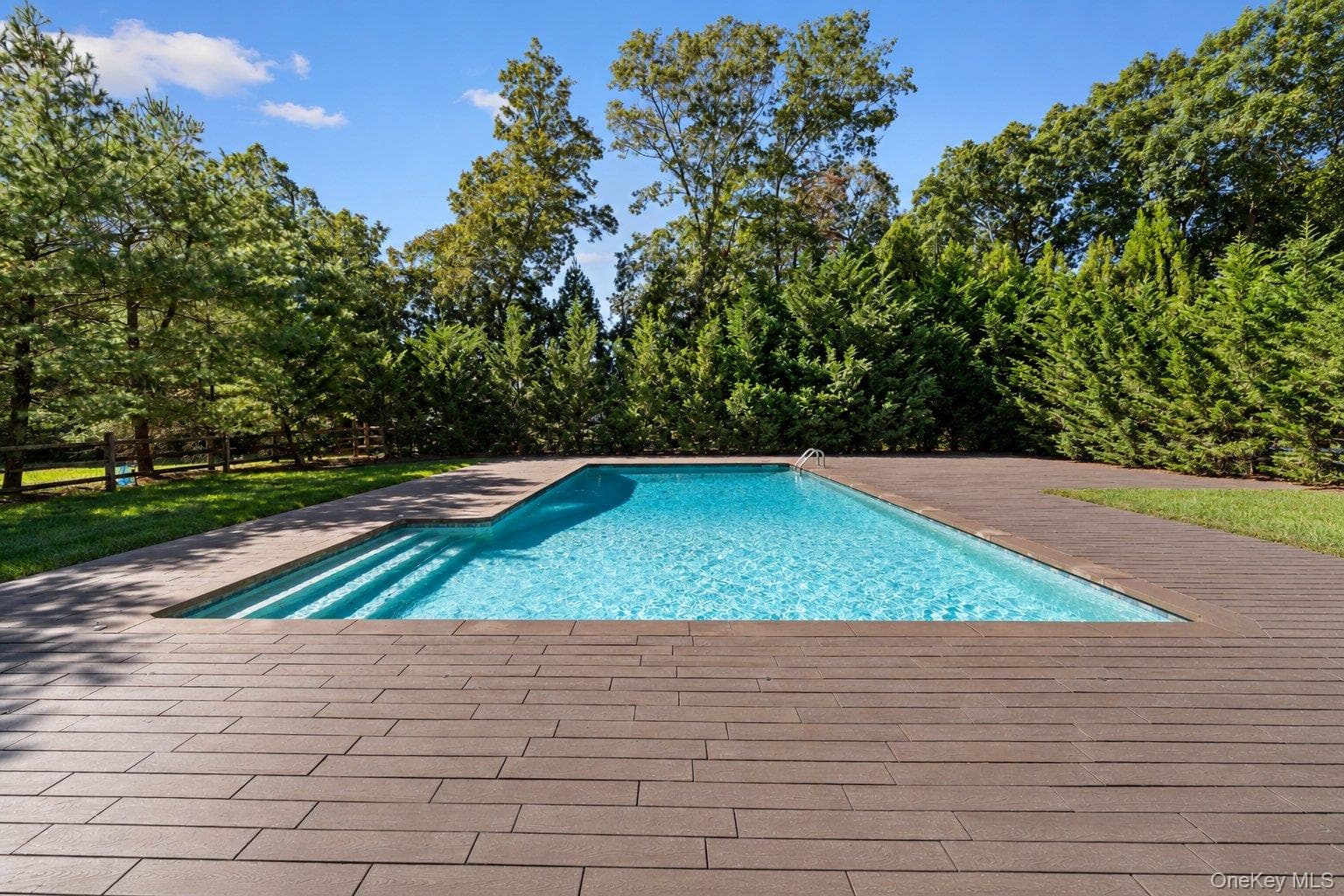 66 Woodlawn Avenue thumbnail 28