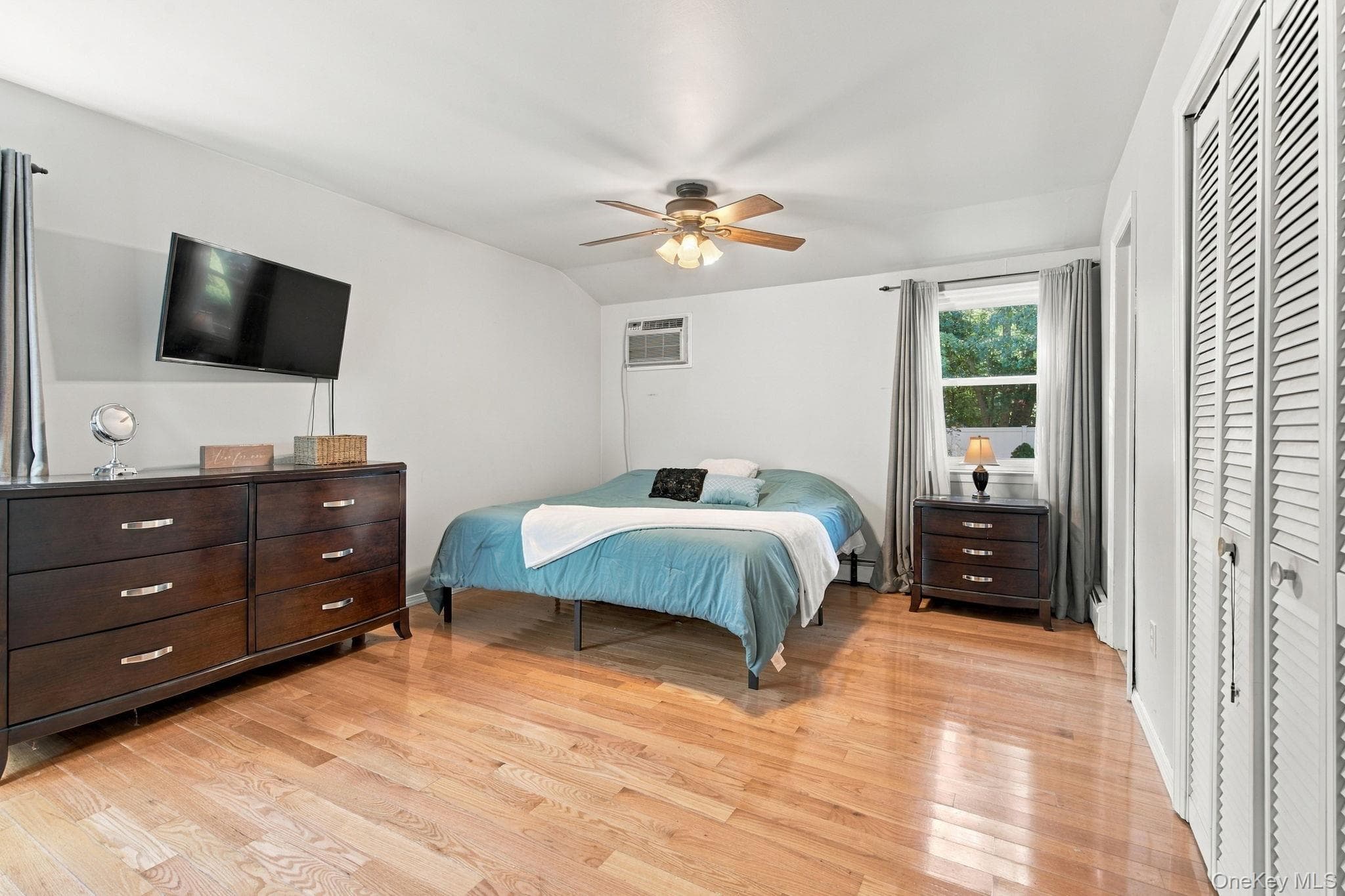 46 Cedar Street thumbnail 13