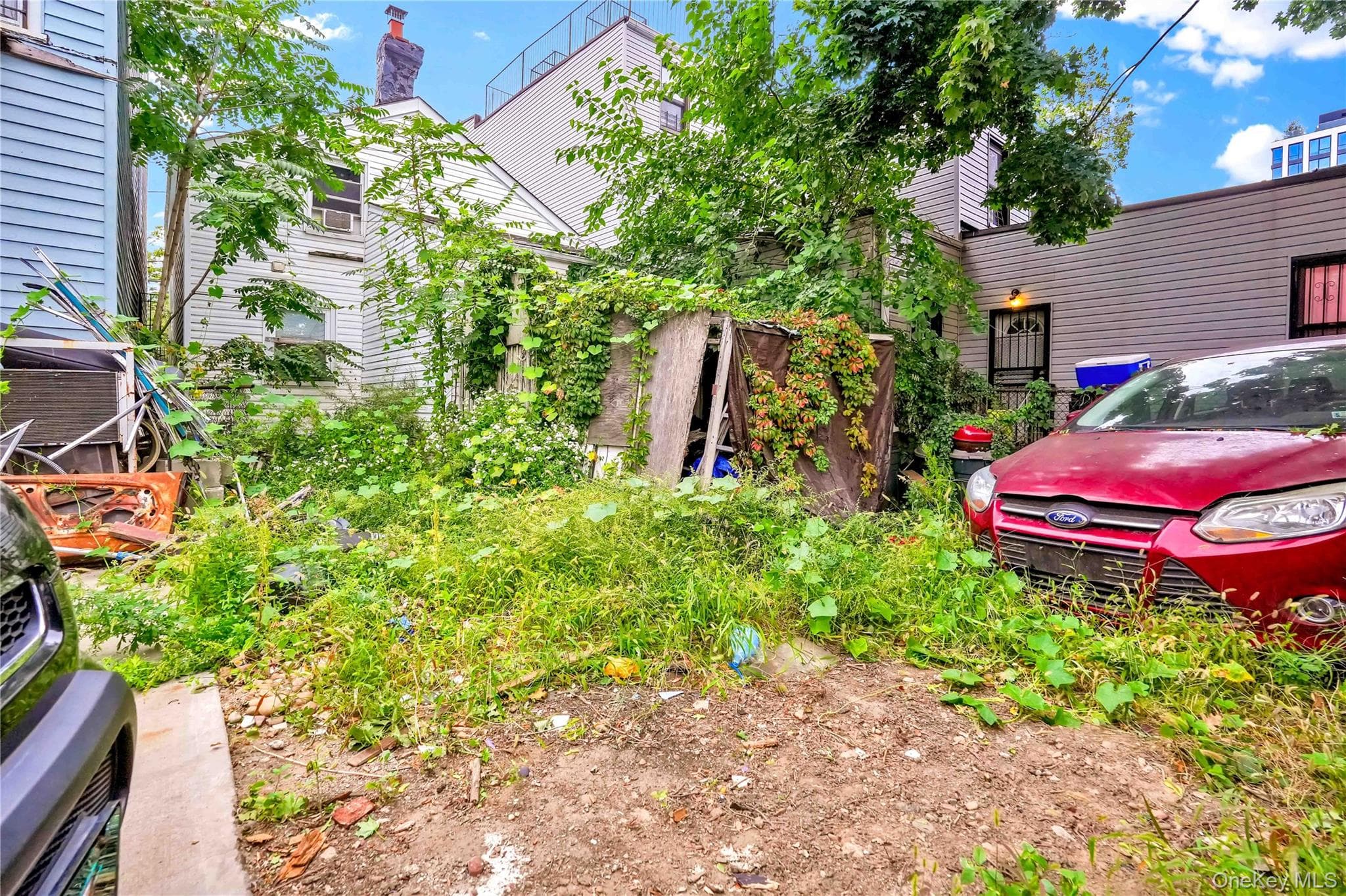 243 Schenck Avenue thumbnail 25