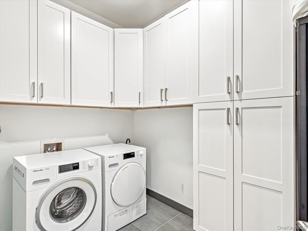 2121 31st Street Unit: 2C thumbnail 24