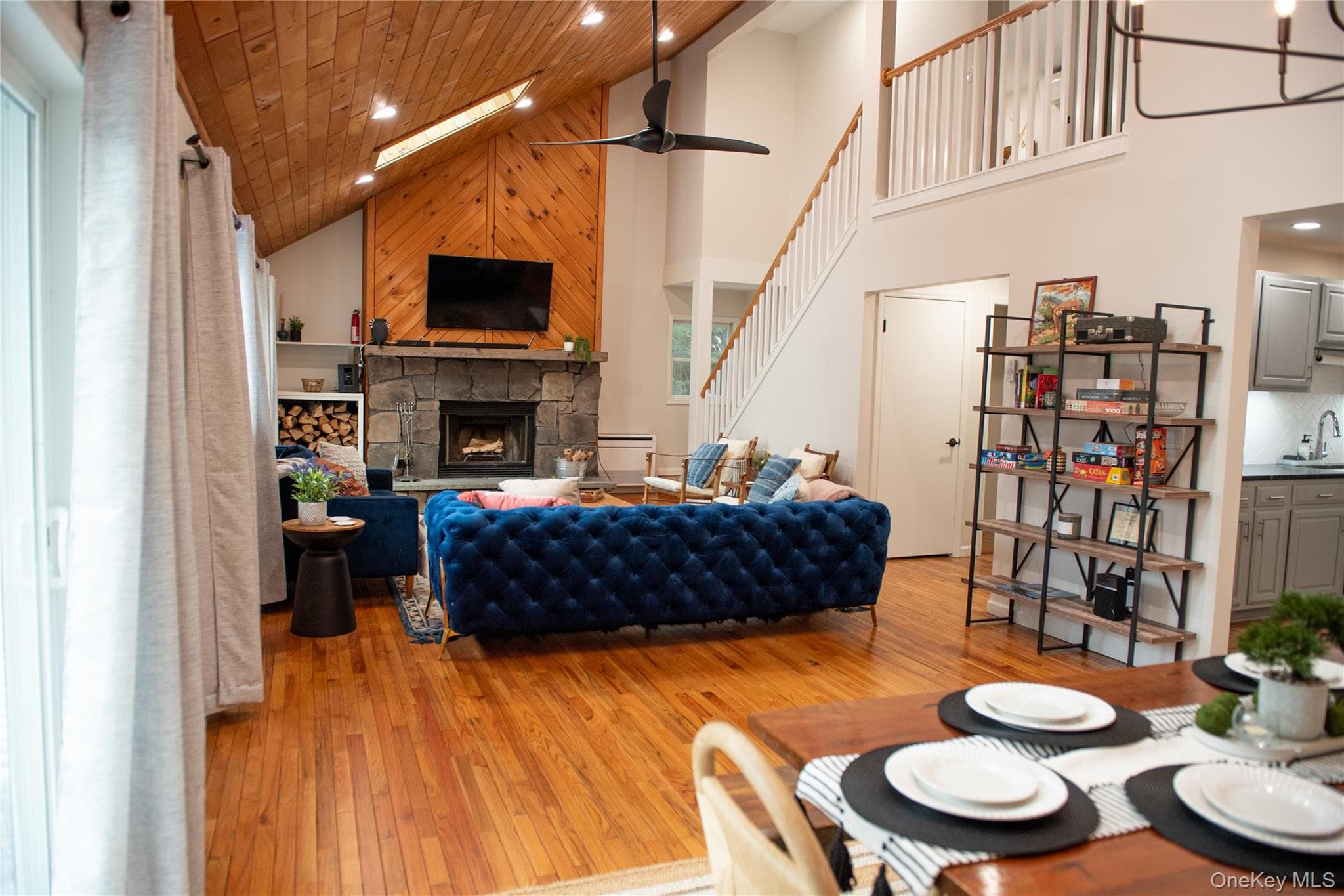 1270 Roaring Brook Lane thumbnail 9