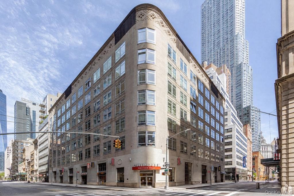 111 Fulton Street Unit: 613, New York (manhattan)