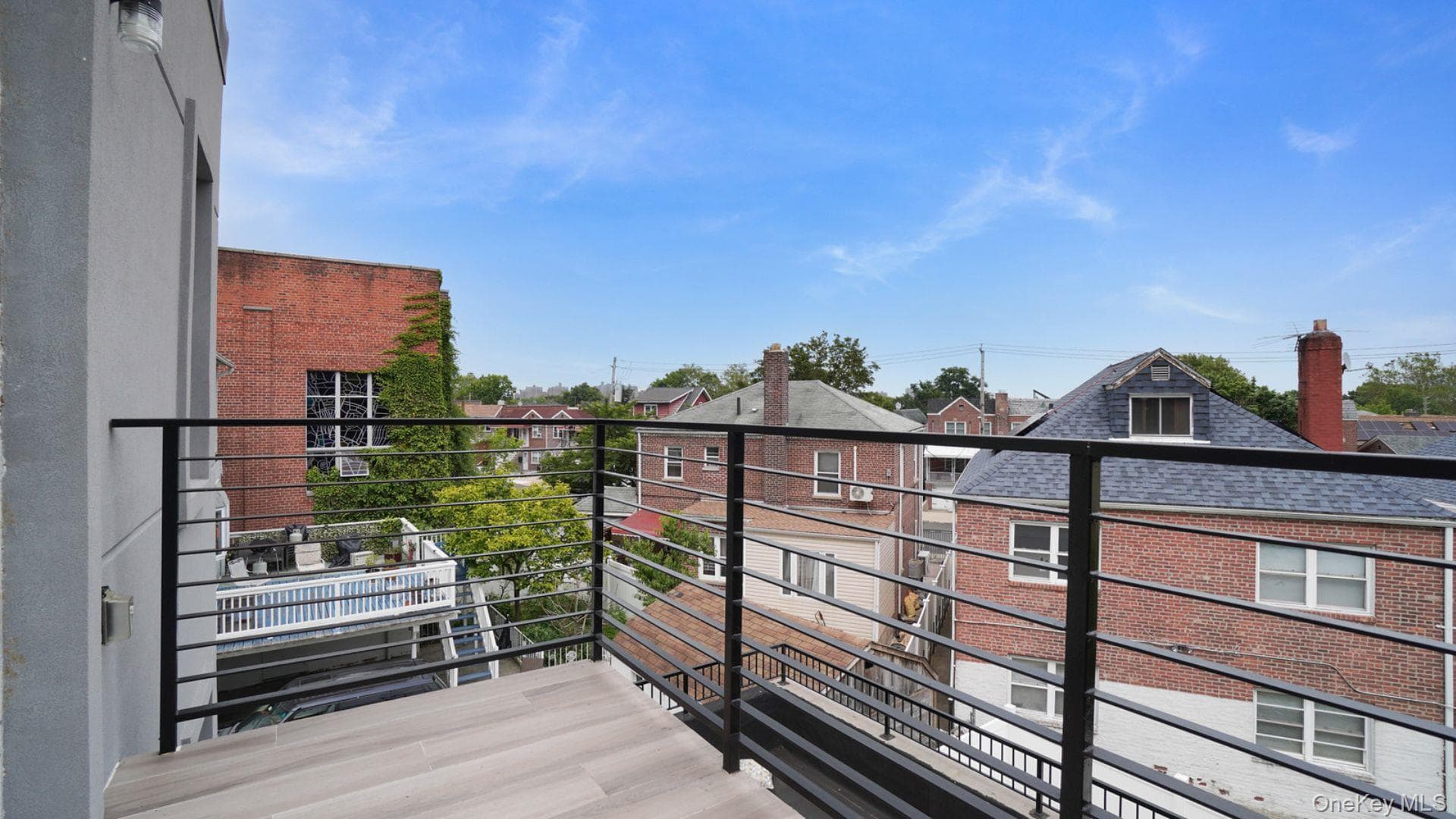 2424 Esplanade Avenue thumbnail 32