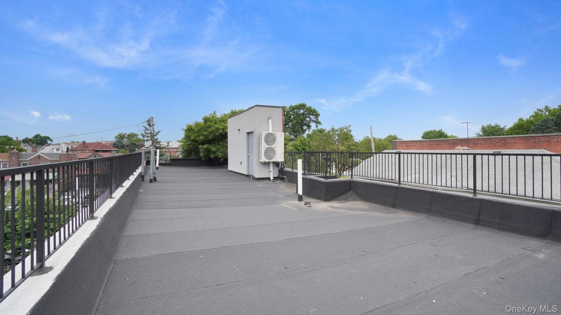 2424 Esplanade Avenue thumbnail 35
