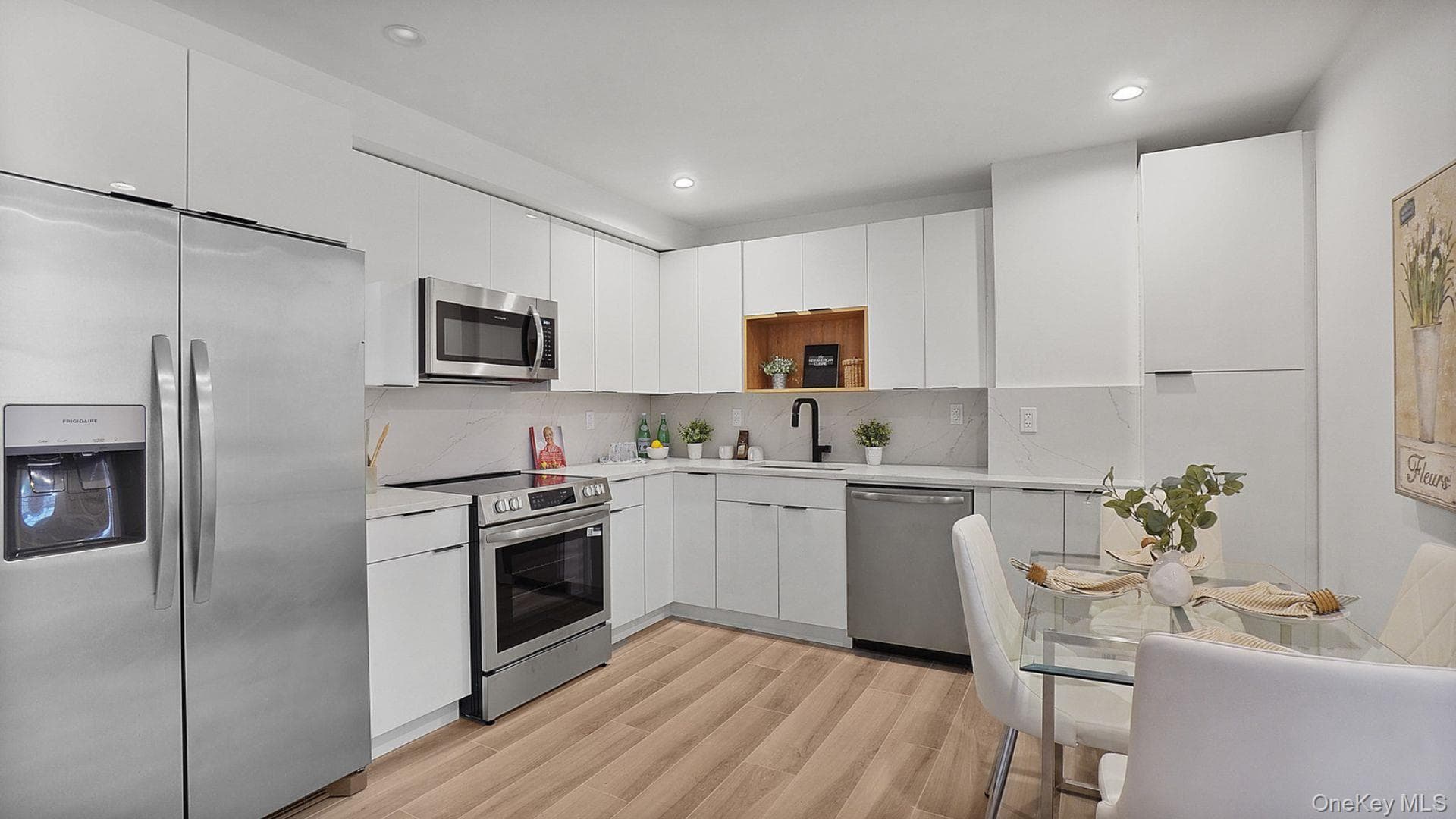2424 Esplanade Avenue thumbnail 10