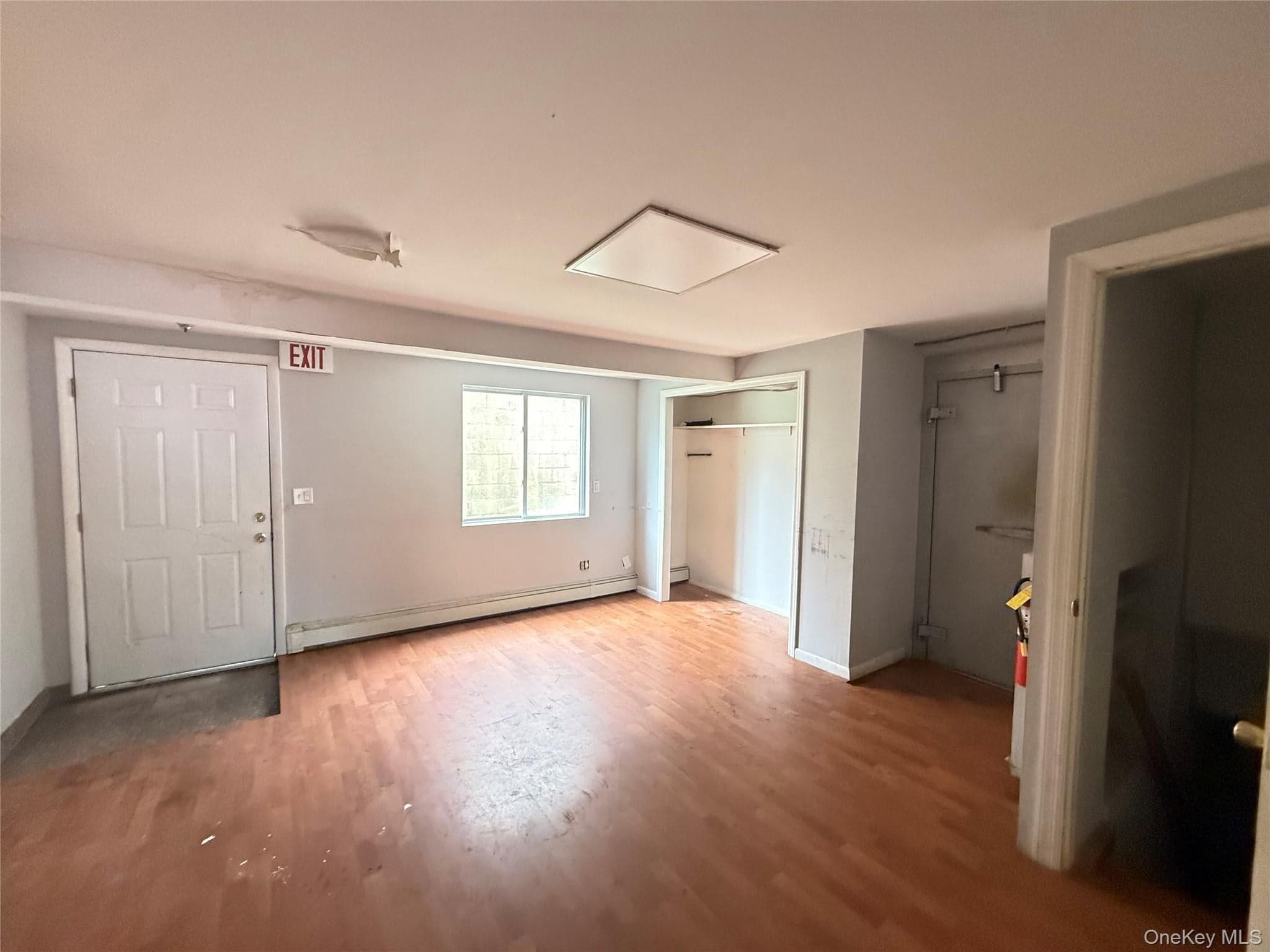 450 Meacham Avenue thumbnail 9