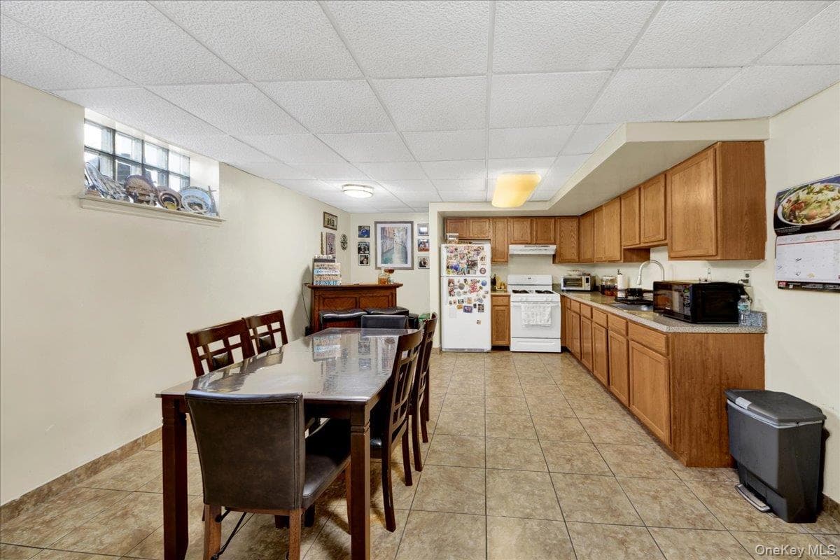 1015 Dean Avenue thumbnail 19