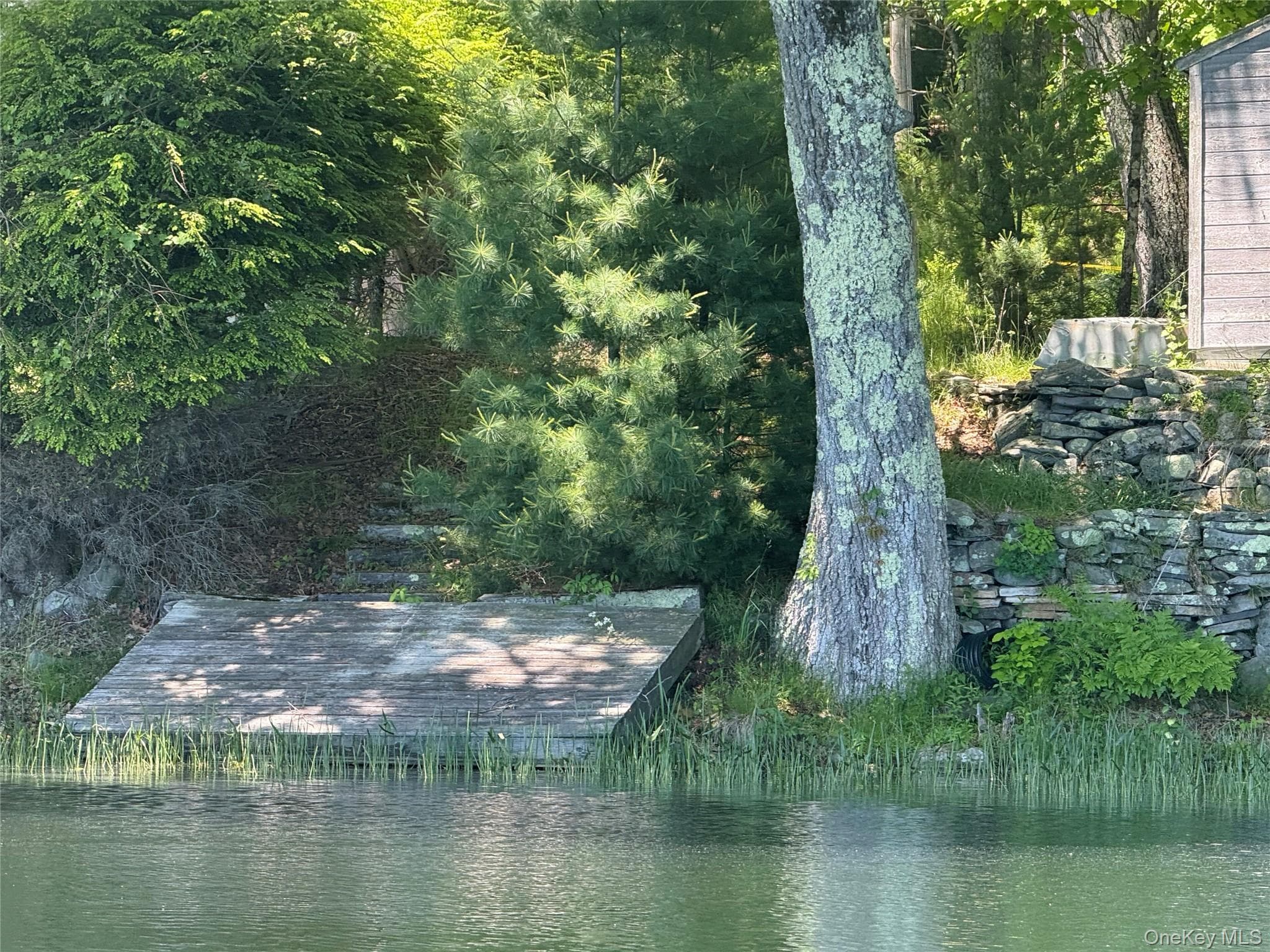 16 Fairway Drive thumbnail 5