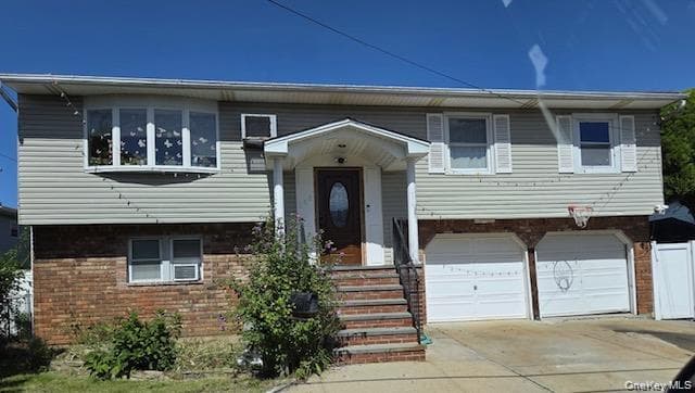 169 Meister Boulevard, Freeport