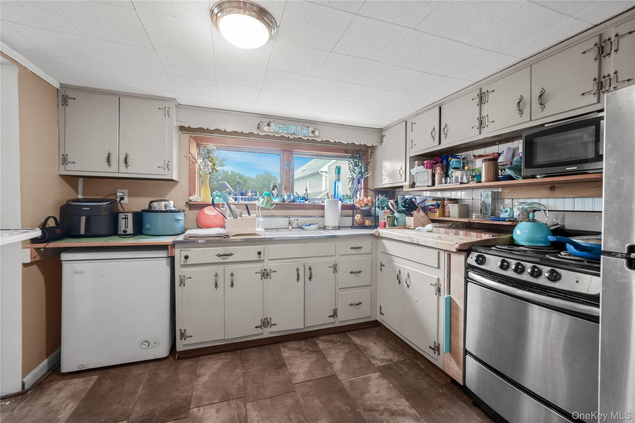 280 S Bayview Avenue thumbnail 26