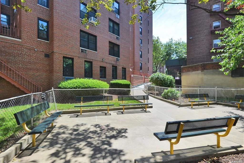 139-15 83rd Avenue Unit: 506 thumbnail 14