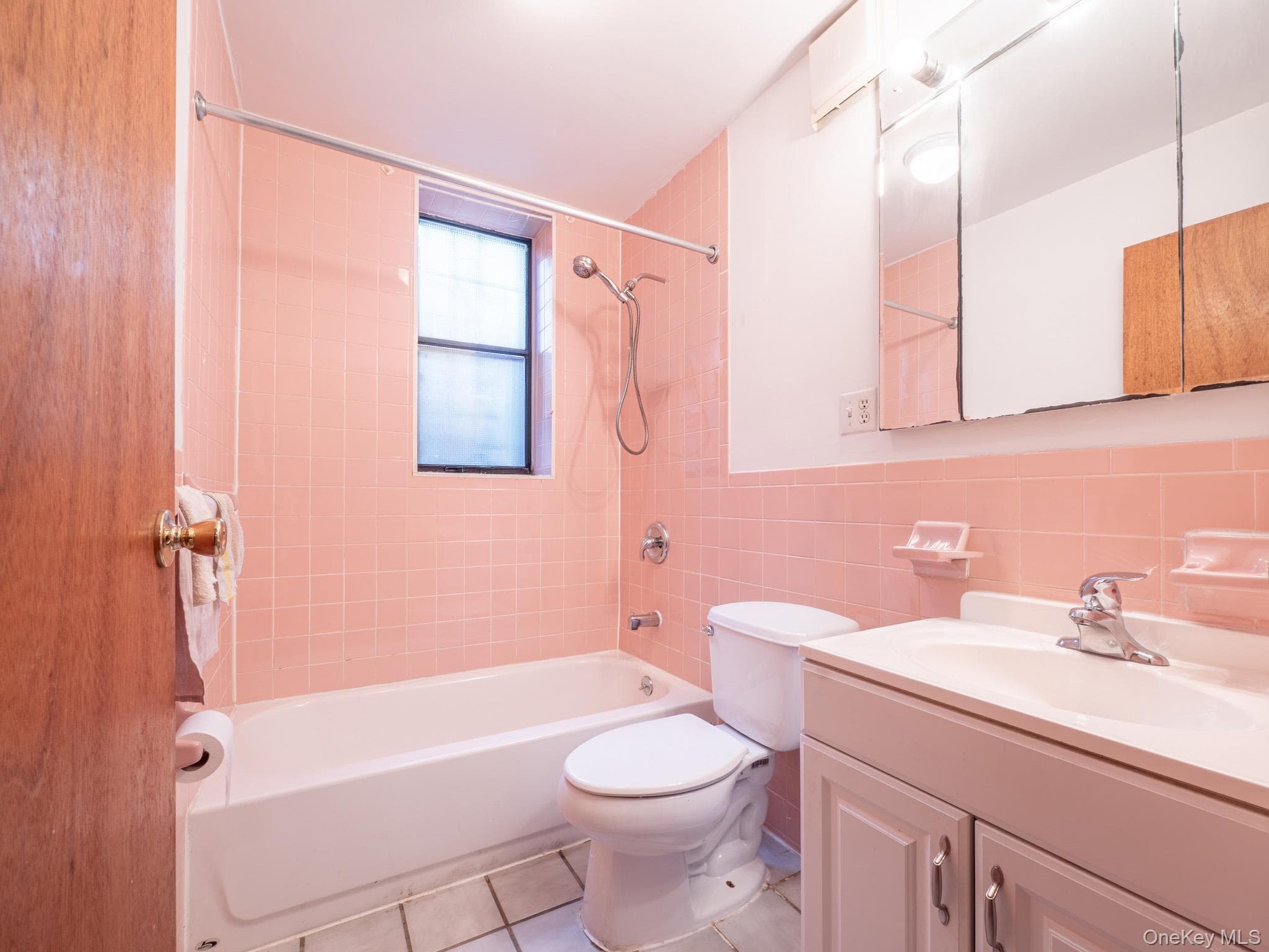 9206 50th Avenue Unit: 1A thumbnail 23